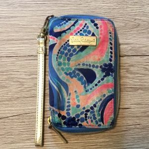 Lilly Pulitzer wristlet